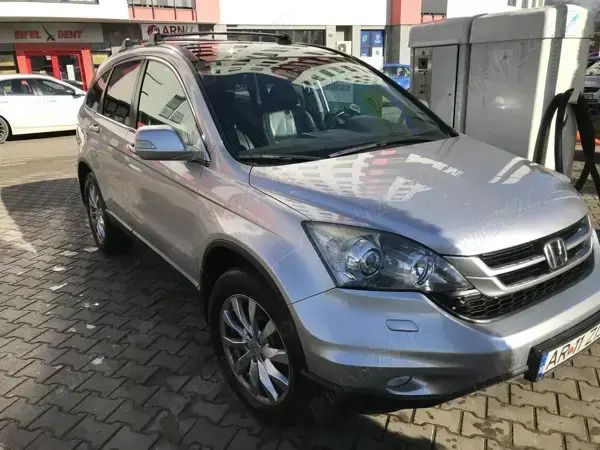 Argintiu Utilizat 2011 Honda CR-V SUV | 12.700 EUR - Imagine 1/4