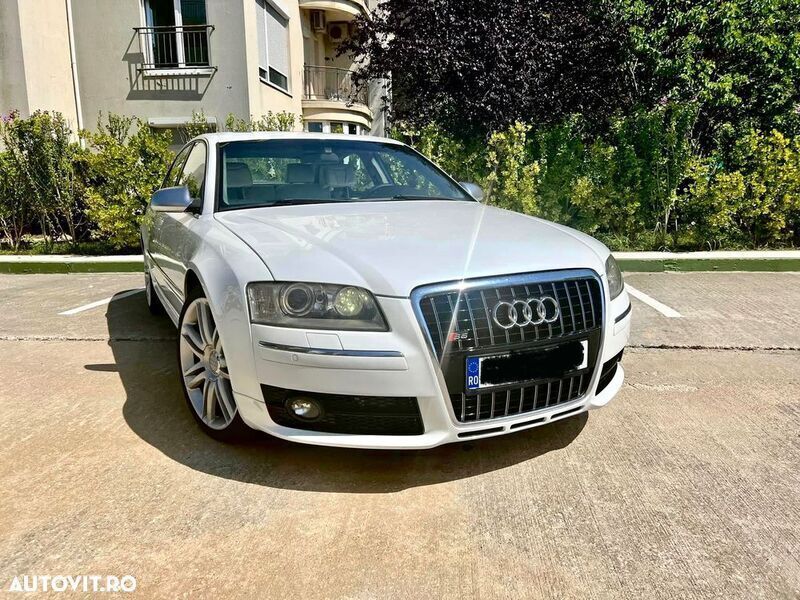 Alb Utilizat 2007 Audi S8 Berlinǎ | 11.000 EUR - Imagine 1/4