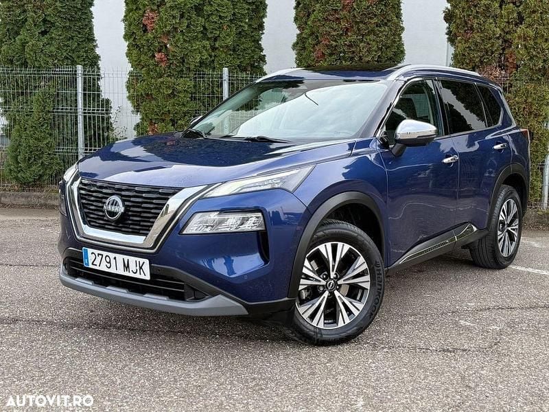 Second-hand Nissan X-Trail Tekna 163 CP (119 kW) 2023 Culoarealbastru SUV