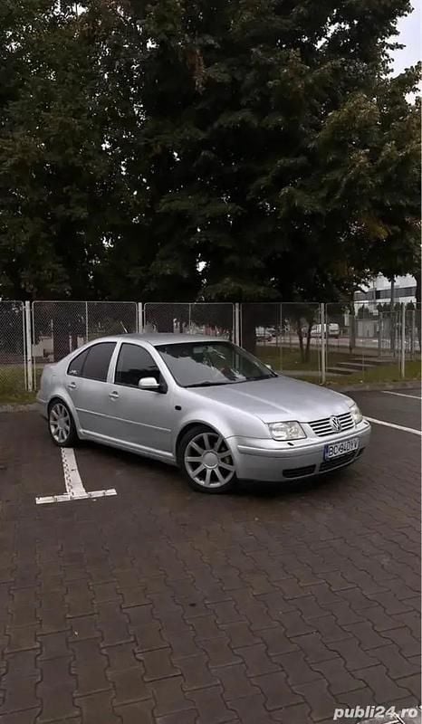 Utilizat 2003 VW Bora Sportline Berlinǎ | 1.650 EUR (Preț bun) - Imagine 1/4