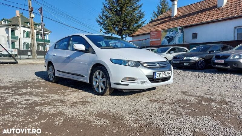 Alb Utilizat 2009 Honda Insight Exclusive Hatchback | 4.650 EUR - Imagine 1/4