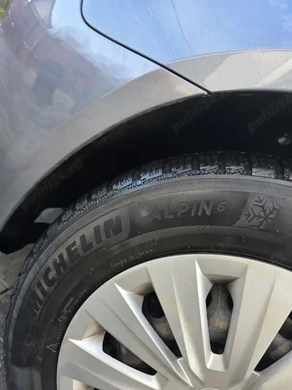 Second-hand VW Golf VI 115 CP (84 kW) 2012 Hatchback