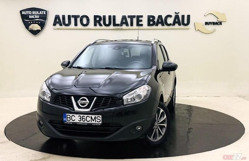 Culoarenegru Utilizat 2010 Nissan Qashqai SUV | 7.450 EUR (Puțin scump) - Imagine 1/4