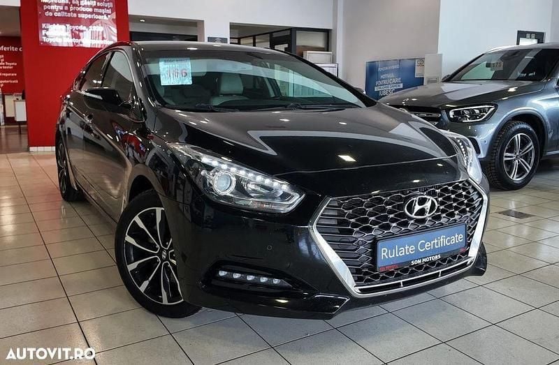 Negru Utilizat 2019 Hyundai i40 Berlinǎ | 8.500 EUR (Super Preț) - Imagine 1/4