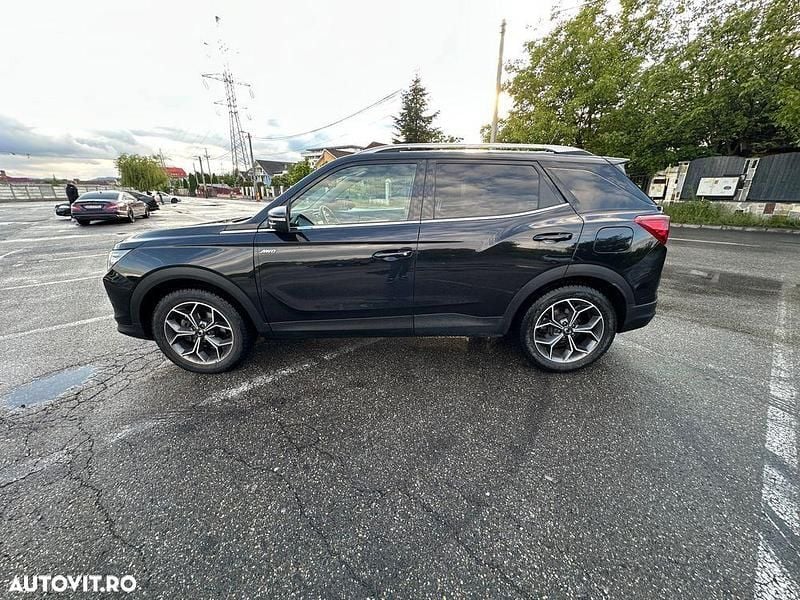 Second-hand Ssangyong (KGM) Korando 163 CP (119 kW) 2021 Culoarenegru SUV