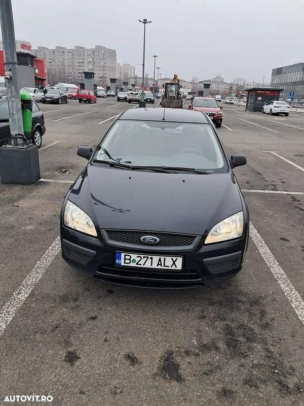 Second-hand Ford Focus Ambiente 109 CP (80 kW) 2006 Culoarenegru Break