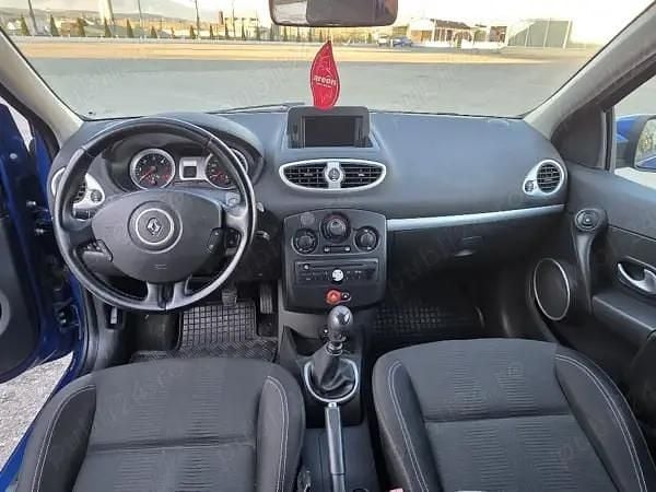 Albastru Second-hand 2010 Renault Clio III Berlinǎ | 2.700 EUR - Imagine 1/4