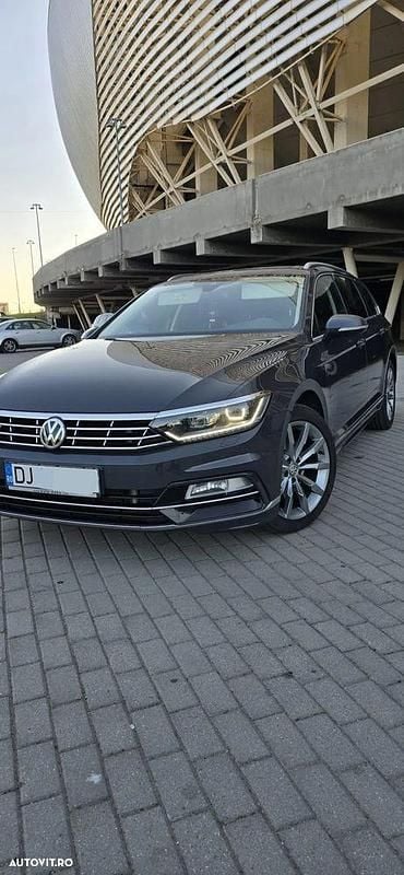Culoaregri Utilizat 2018 VW Passat Highline Break | 16.150 EUR (Preț OK) - Imagine 1/4