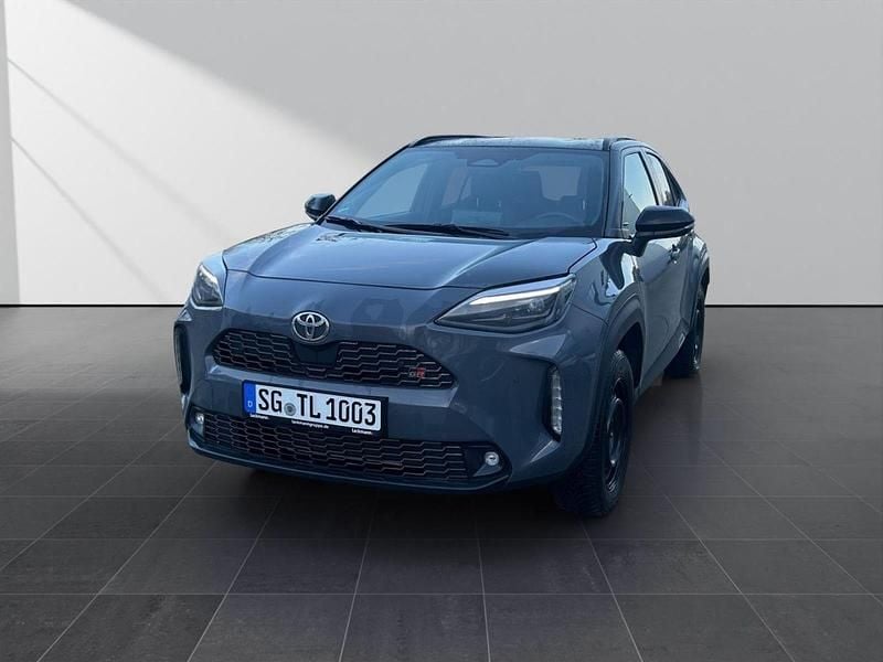 Second-hand Toyota Yaris Hybrid Sport 92 CP (67 kW) 2025