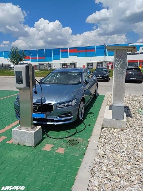 Culoarealbastru Second-hand 2020 Volvo S90 Inscription Berlinǎ | 32.900 EUR (Super Preț) - Imagine 1/4