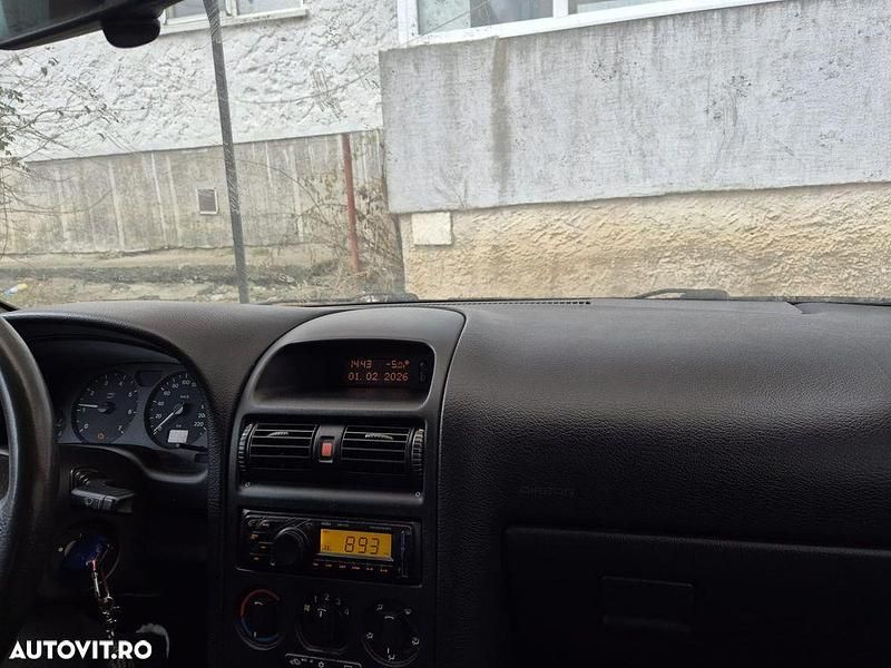 Second-hand Opel Astra 100 CP (73 kW) 2000 Culoarenegru Break