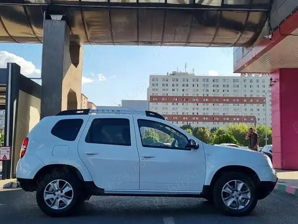 Second-hand Dacia Duster 130 CP (95 kW) 2018 Alb SUV