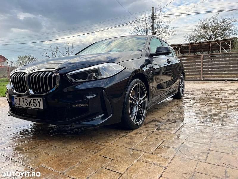 Second-hand BMW 120 190 CP (139 kW) 2021 Culoarenegru Hatchback