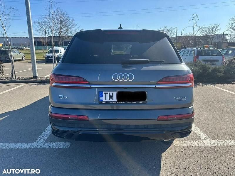Second-hand Audi Q7 S-Line 286 CP (210 kW) 2020 Culoaregri SUV