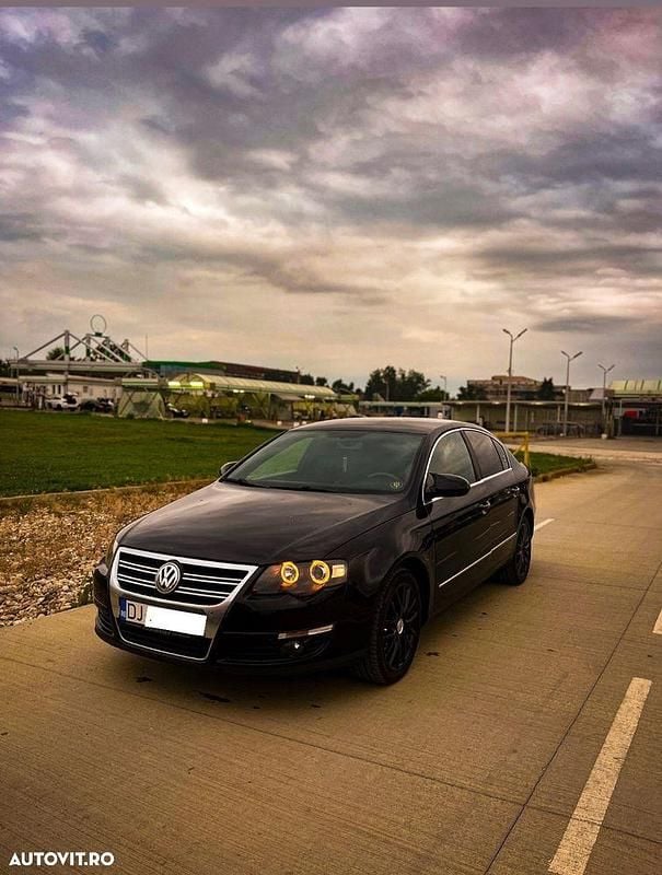 Culoarenegru Utilizat 2007 VW Passat Comfortline Berlinǎ | 4.200 EUR (Preț OK) - Imagine 1/4