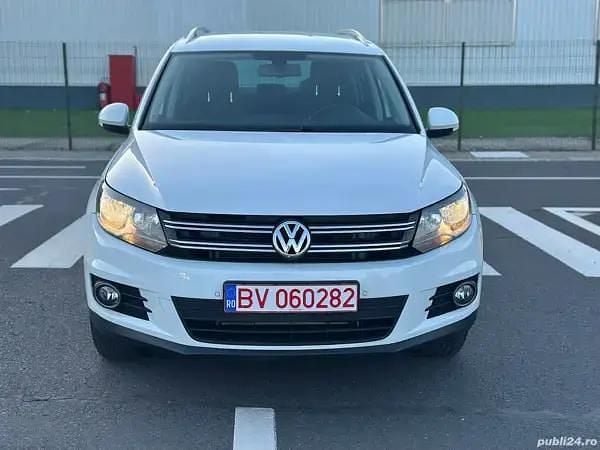 Alb Utilizat 2016 VW Tiguan SUV | 13.000 EUR (Super Preț) - Imagine 1/4