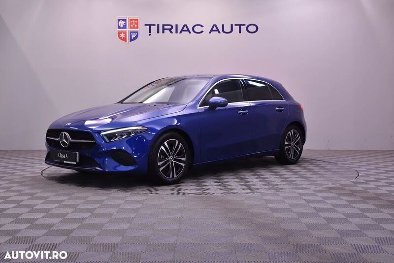Albastru Nouă 2024 Mercedes A200 Hatchback | 40.113 EUR (Preț OK) - Imagine 1/4