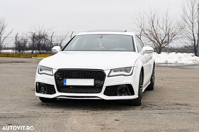 Second-hand Audi A7 Comfort 245 CP (180 kW) 2012 Culoarealb Hatchback