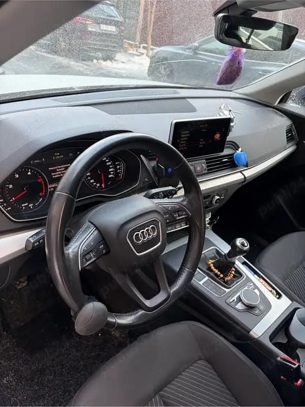 Second-hand Audi Q5 150 CP (110 kW) 2018 Albastru SUV