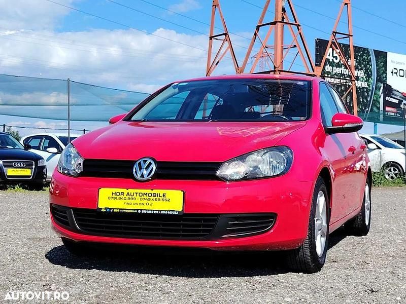 Culoarerosu Utilizat 2008 VW Golf VI Comfortline | 5.399 EUR (Puțin scump) - Imagine 1/4