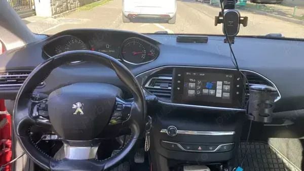 Utilizat 2017 Peugeot 308 Hatchback | 7.300 EUR (Preț OK) - Imagine 1/4