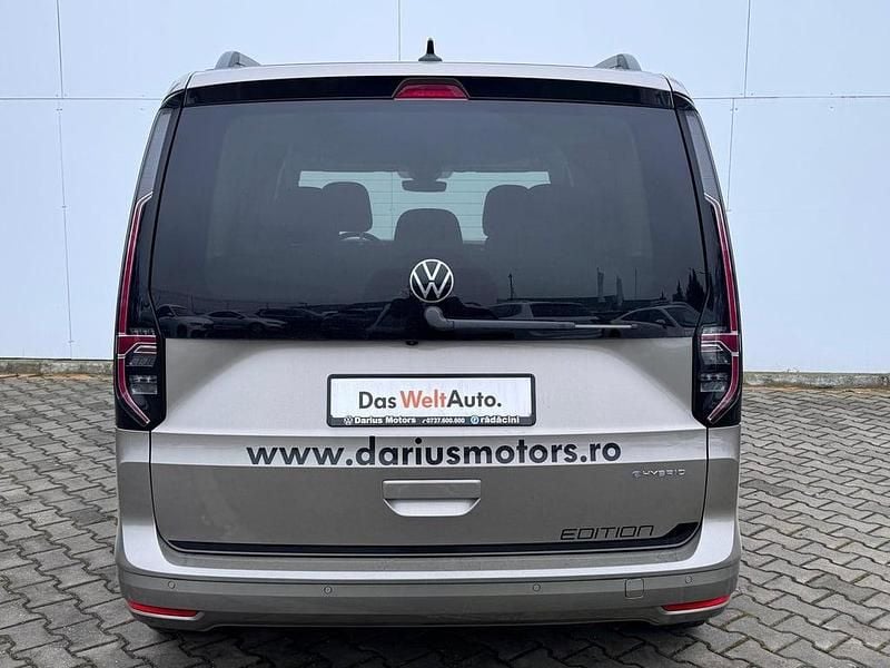 Second-hand VW Caddy Life 150 CP (110 kW) 2025 Culoarebej Monovolum