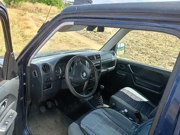 Utilizat 2007 Suzuki Jimny SUV | 4.300 EUR (Super Preț) - Imagine 1/4