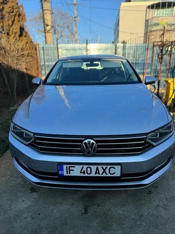Utilizat 2016 VW Passat Berlinǎ | 12.500 EUR - Imagine 1/4