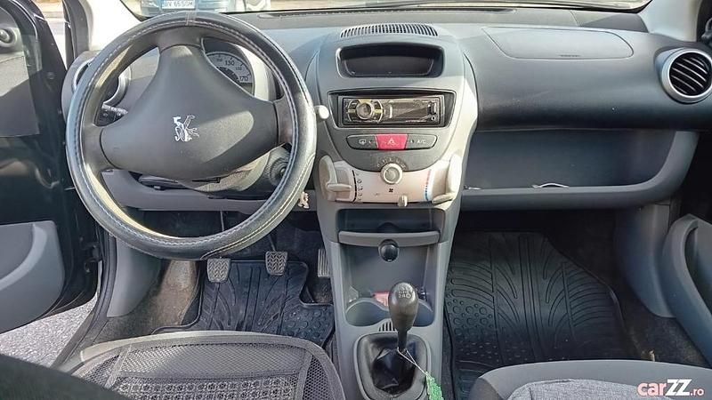 Second-hand Peugeot 107 67 CP (49 kW) 2008 Negru Hatchback