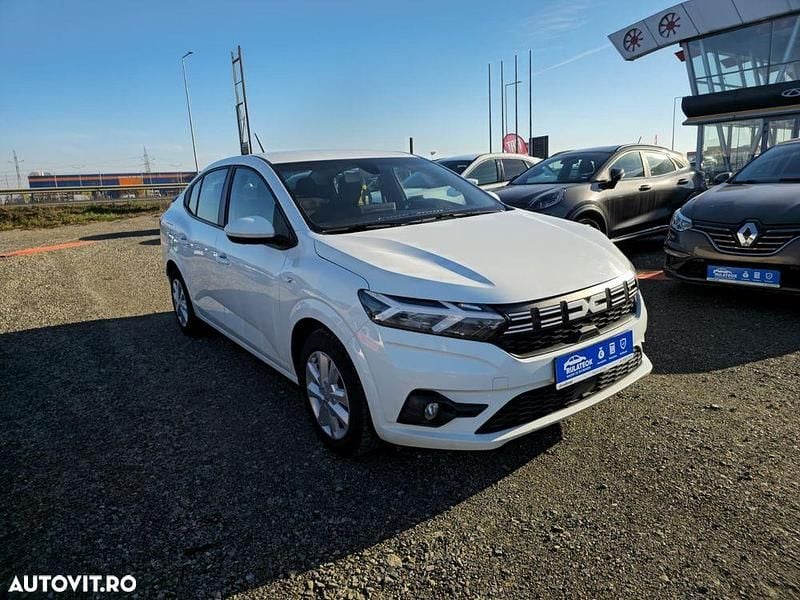 Culoarealb Utilizat 2023 Dacia Logan Prestige Berlinǎ | 10.250 EUR (Preț OK) - Imagine 1/4