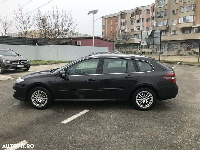 Second-hand Renault Laguna III Expression 110 CP (80 kW) 2011 Culoarenegru Break