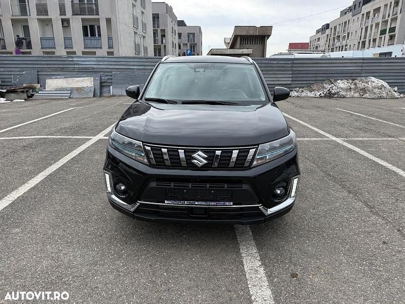 Second-hand Suzuki Vitara 129 CP (94 kW) 2021 Culoarenegru SUV