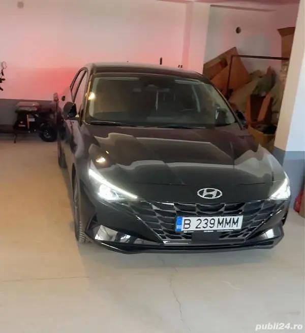 Negru Utilizat 2022 Hyundai Elantra Berlinǎ | 17.800 EUR (Preț bun) - Imagine 1/4