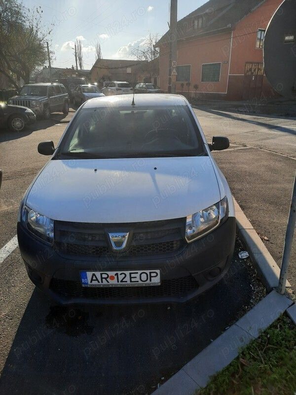 Alb Utilizat 2014 Dacia Logan Berlinǎ | 3.300 EUR (Puțin scump) - Imagine 1/4