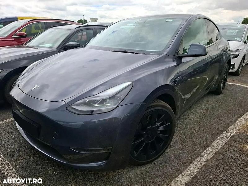 Gri Utilizat 2022 Tesla Model Y Long Range SUV | 38.990 EUR (Preț OK) - Imagine 1/4