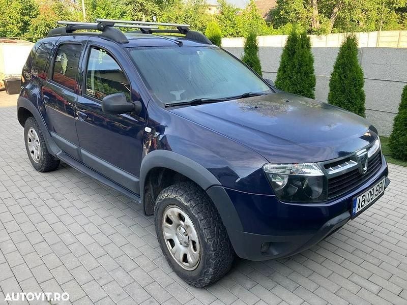 Albastru Utilizat 2012 Dacia Duster Prestige SUV | 5.500 EUR (Super Preț) - Imagine 1/4