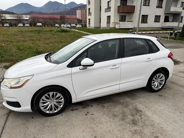 Utilizat 2012 Citroën C4 Break | 3.600 EUR (Preț bun) - Imagine 1/4