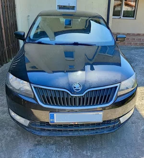 Negru Utilizat 2015 Skoda Rapid Active Hatchback | 5.200 EUR (Preț bun) - Imagine 1/4