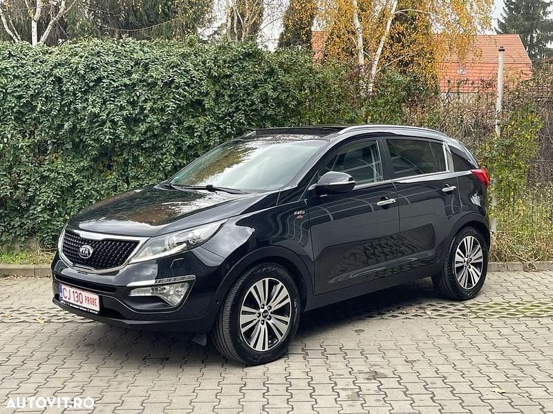 Culoarenegru Utilizat 2016 Kia Sportage Spirit SUV | 12.999 EUR (Preț OK) - Imagine 1/4