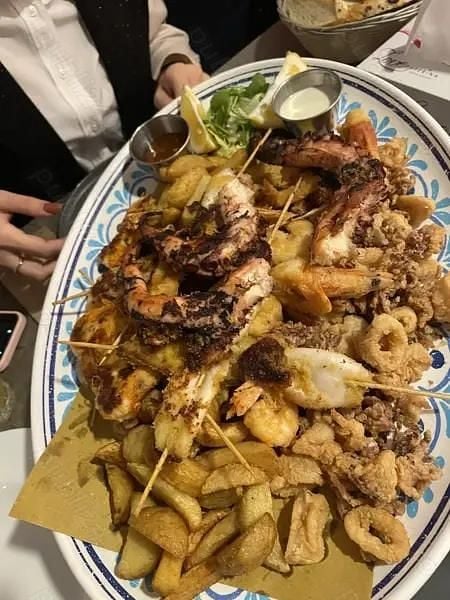 Alb Second-hand 2012 Audi A4 Allroad Break | 11.000 EUR (Preț OK) - Imagine 1/4