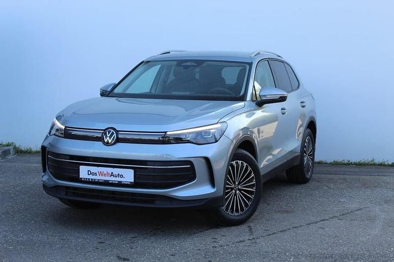 Gri mediu normal Utilizat 2025 VW Tiguan Advance SUV | 36.200 EUR (Puțin scump) - Imagine 1/4