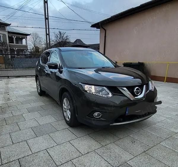 Utilizat 2017 Nissan X-Trail 360º SUV | 11.900 EUR (Preț OK) - Imagine 1/4