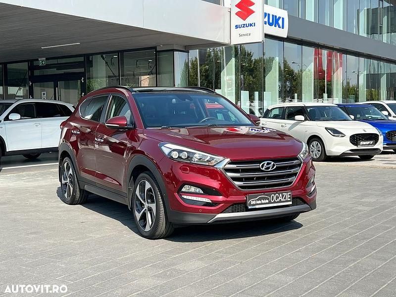 Culoarerosu Utilizat 2015 Hyundai Tucson SUV | 15.150 EUR (Preț OK) - Imagine 1/4