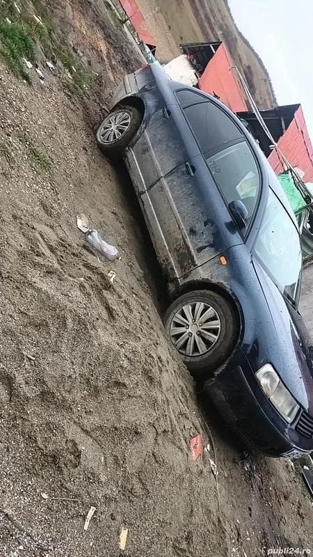 Utilizat 1998 VW Passat | 370 EUR (Preț bun) - Imagine 1/4