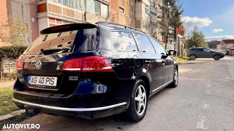 Second-hand VW Passat Comfortline 140 CP (102 kW) 2013 Culoarenegru Break