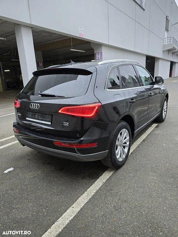 Second-hand Audi Q5 Premium 177 CP (130 kW) 2014 Culoarenegru SUV