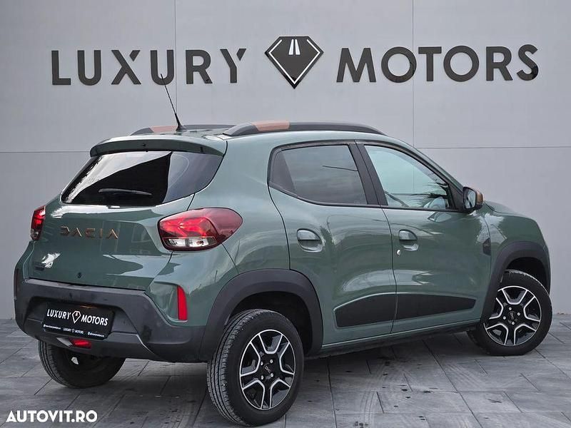 Second-hand Dacia Spring Extreme 47 kW (65 CP) 2023 Culoareverde Hatchback