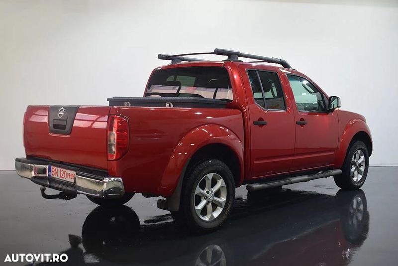 Second-hand Nissan Navara Comfort 171 CP (125 kW) 2007 Culoarerosu Pickup