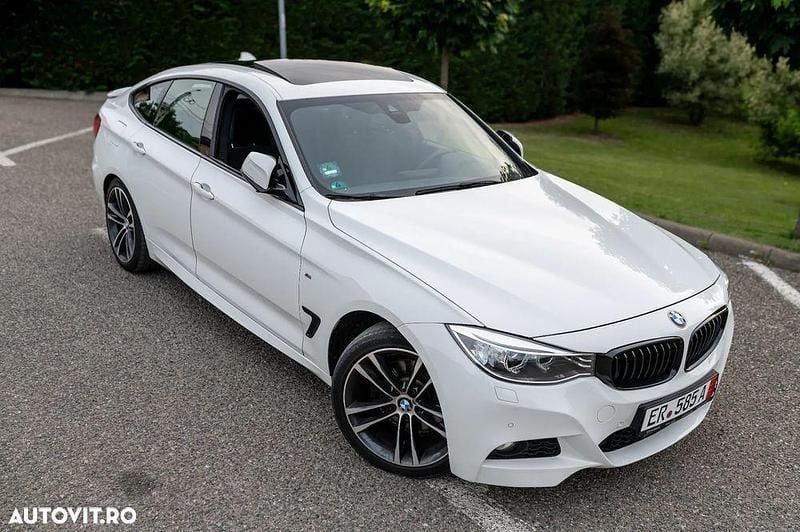 Alb Utilizat 2014 BMW 325 M Sport Coupe | 13.900 EUR - Imagine 1/4