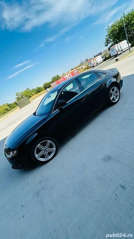 Utilizat 2009 Audi A4 Berlinǎ | 4.990 EUR (Preț bun) - Imagine 1/4
